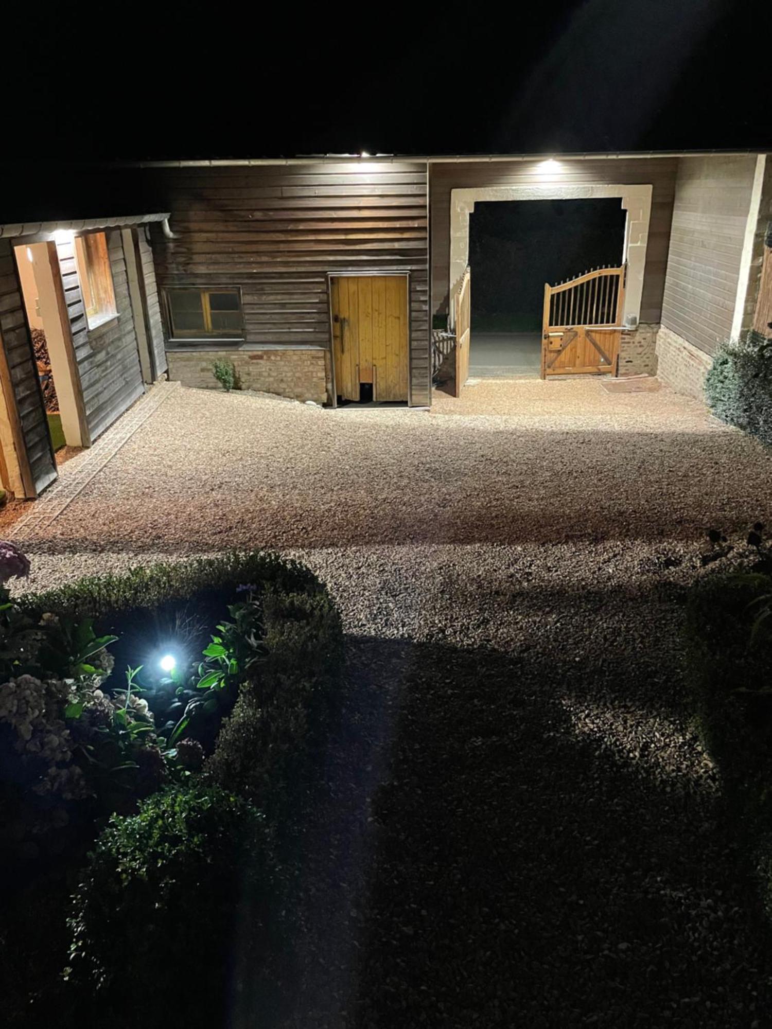 Les Charmes De Villers Huchenneville Exterior foto